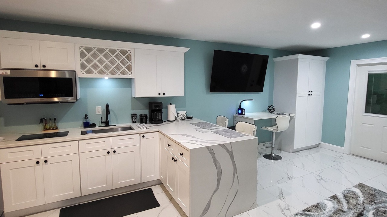 Photo of Kitchen in Bearss Plaza