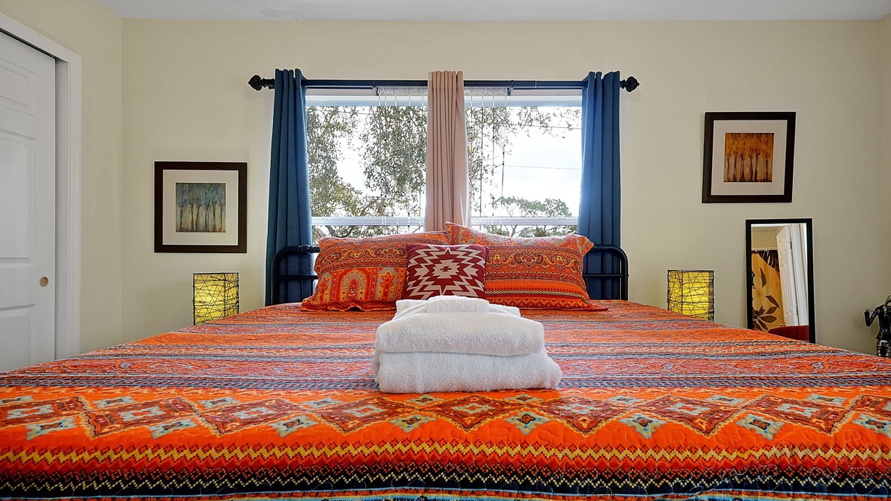 Photo of Bedroom in Howey-in-the-Hills