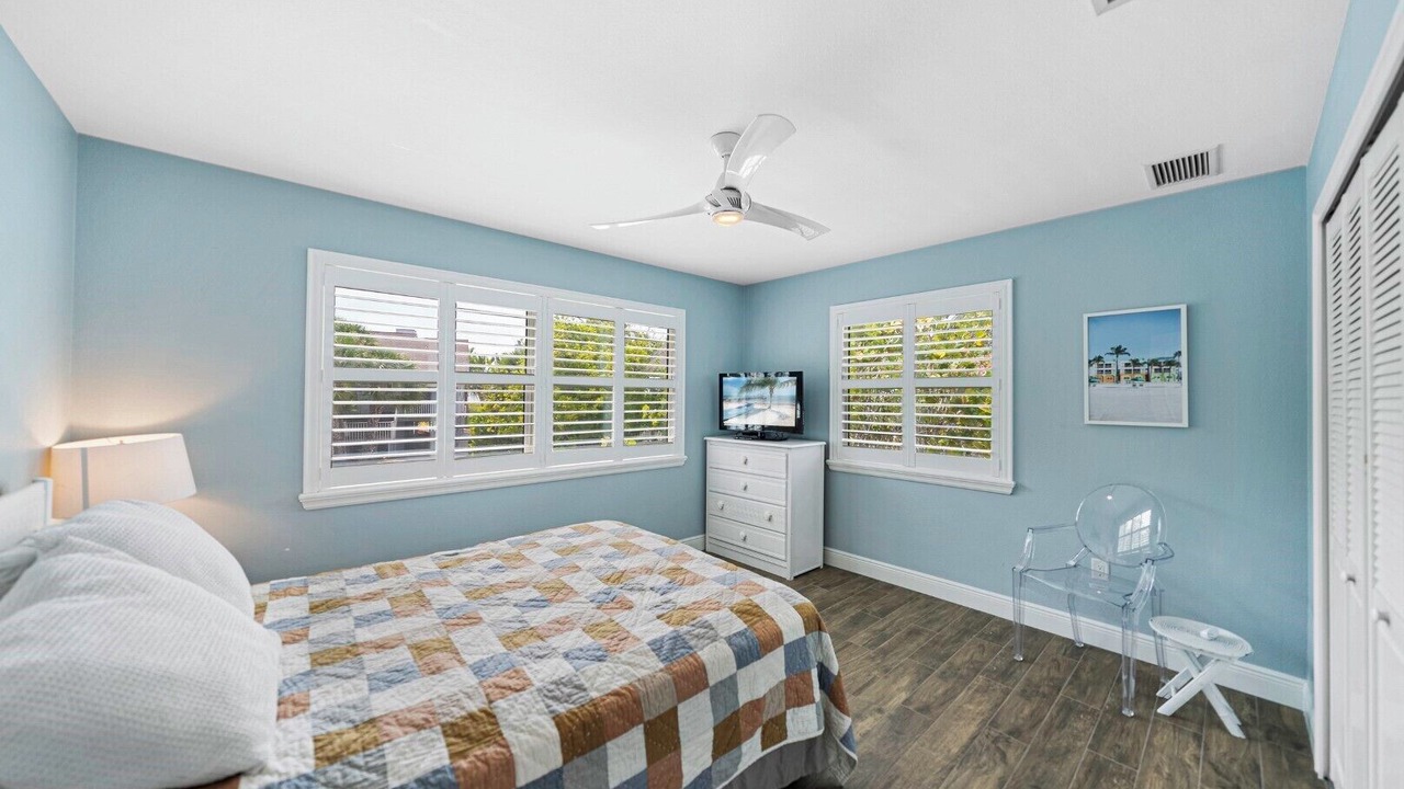Photo of Bedroom in Boca Grande