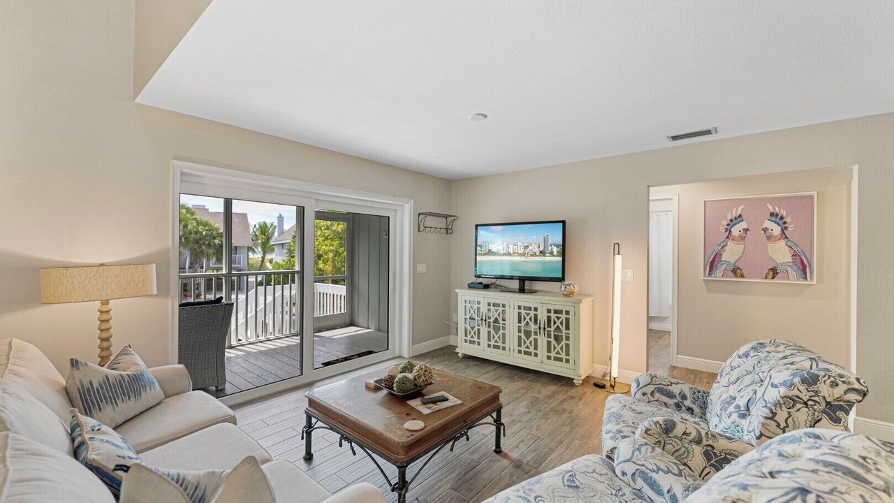Photo of Livingroom in Boca Grande