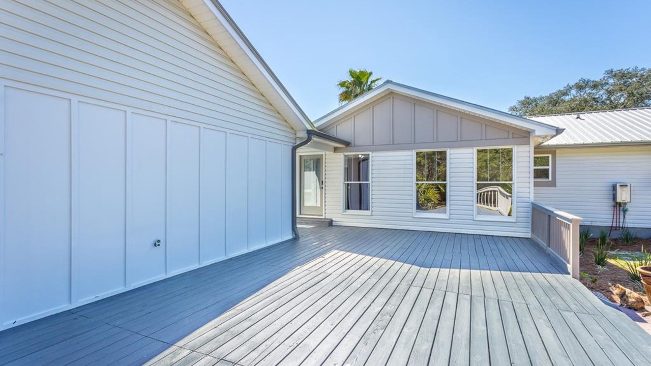 Photo of Outdoor in Eastpoint