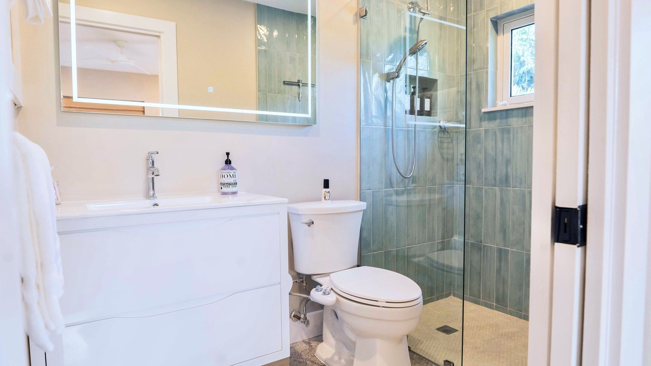 Photo of Bathroom in Survey Creek
