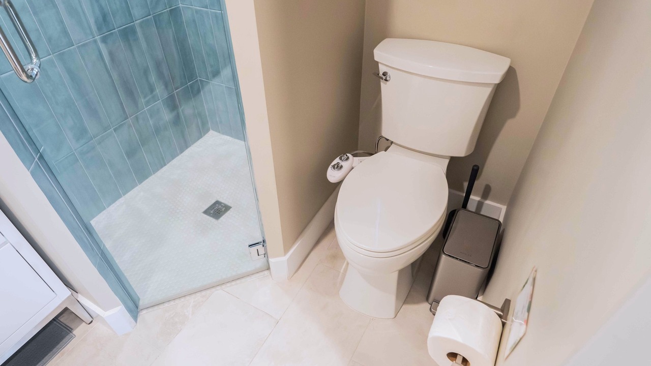 Photo of Bathroom in Survey Creek