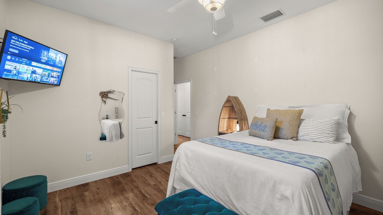 Photo of Bedroom in Candler