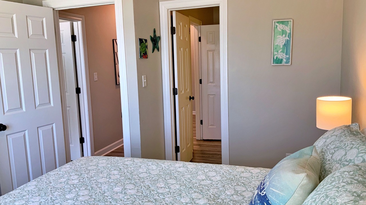 Photo of Bedroom in Alabama Gulf Coast