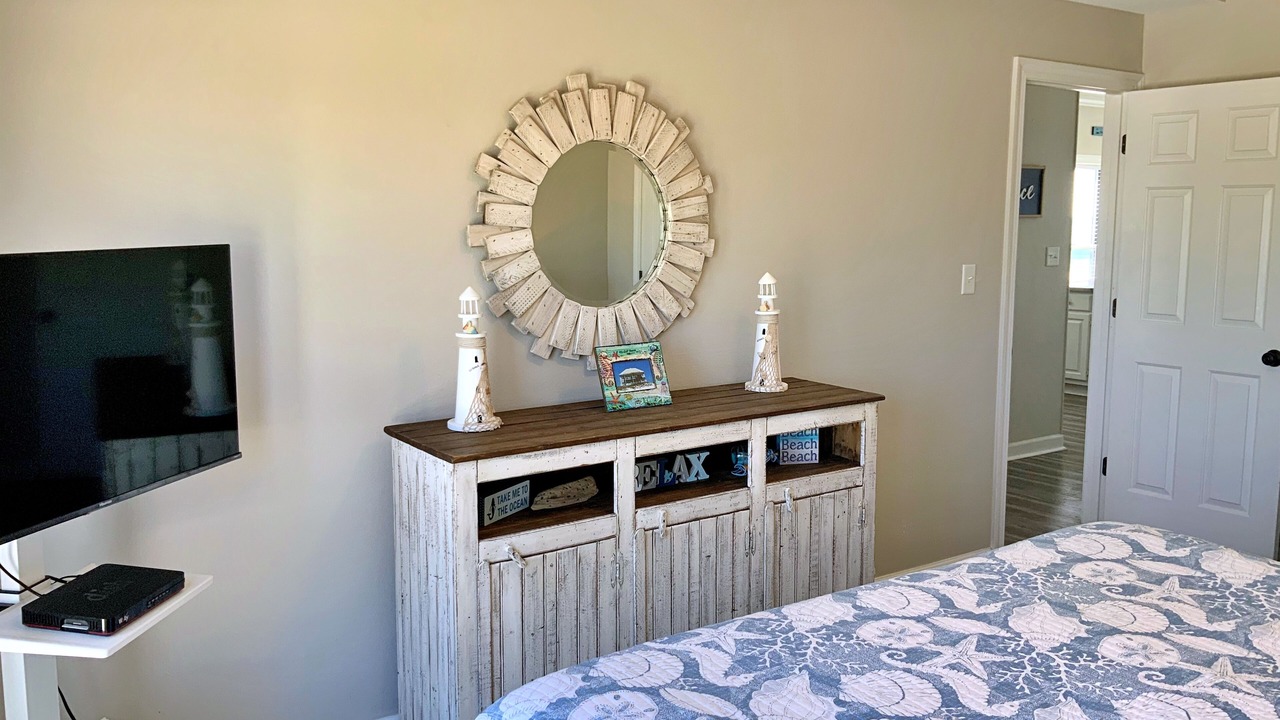 Photo of Bedroom in Alabama Gulf Coast