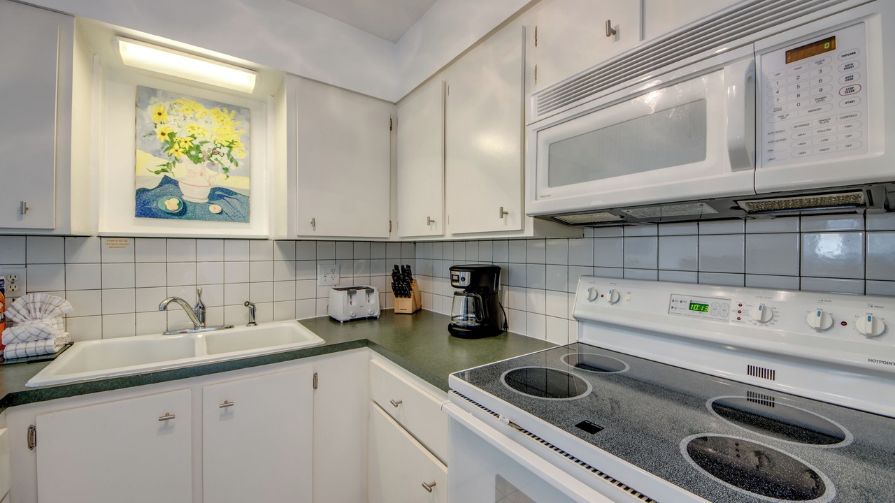 Photo of Kitchen in Mid Island