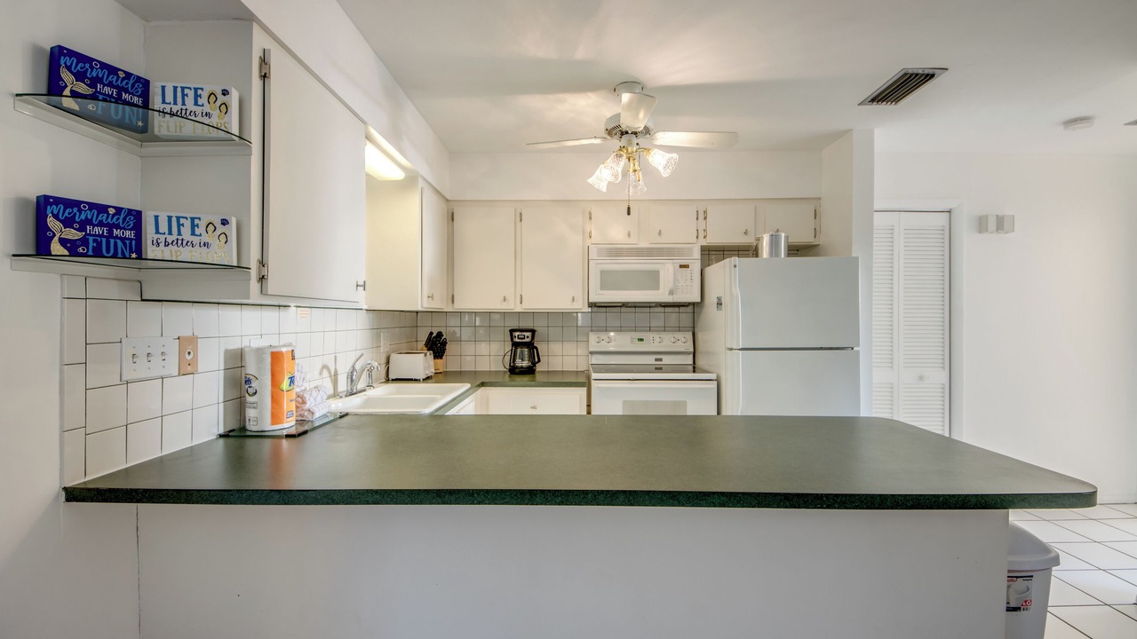 Photo of Kitchen in Mid Island
