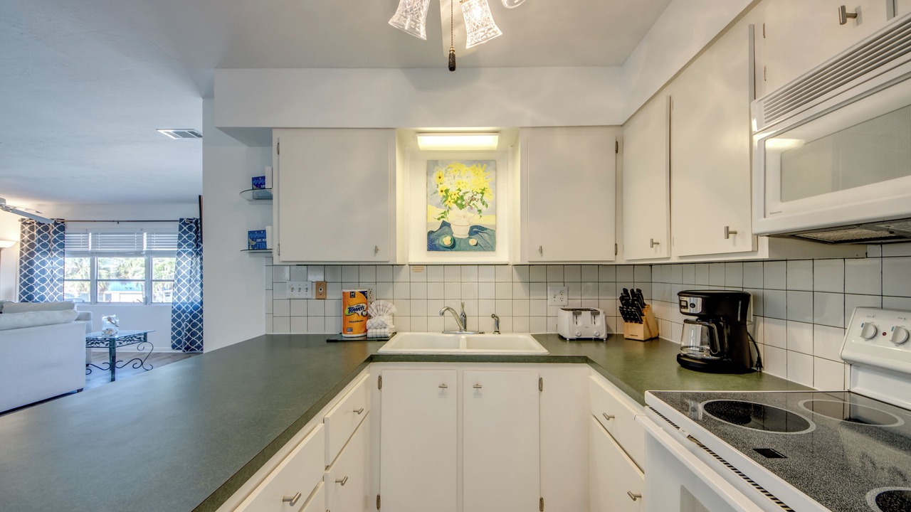 Photo of Kitchen in Mid Island