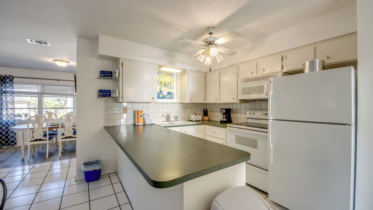 Photo of Kitchen in Mid Island