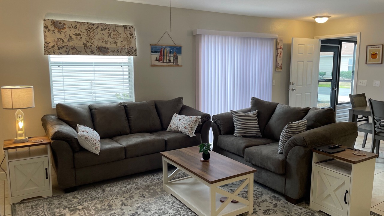 Photo of Livingroom in Duval