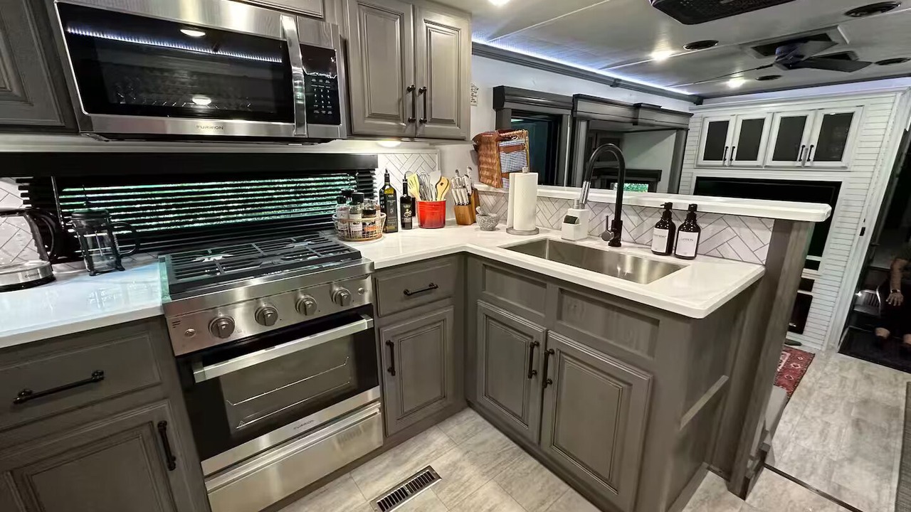 Photo of Kitchen in Cassadaga