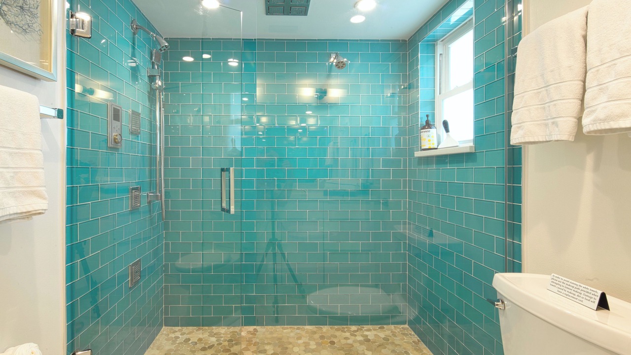 Photo of Bathroom in Bay Esplanade