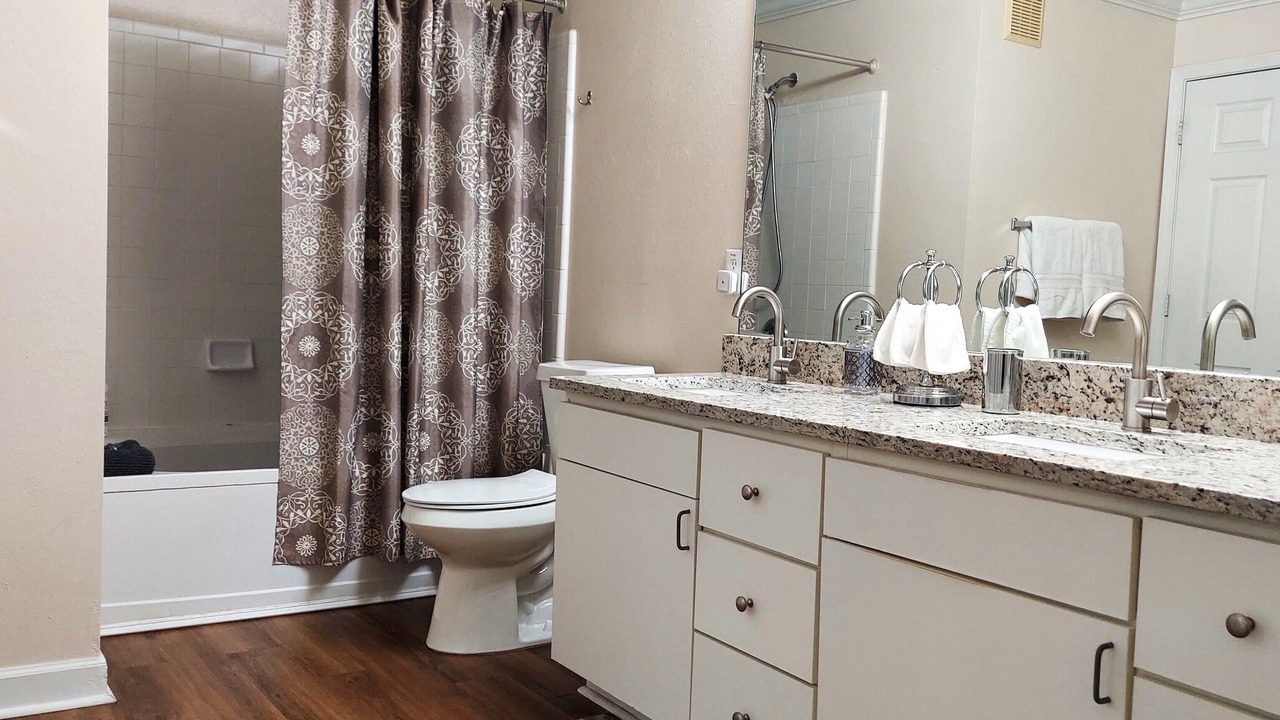 Photo of Bathroom in New Tampa