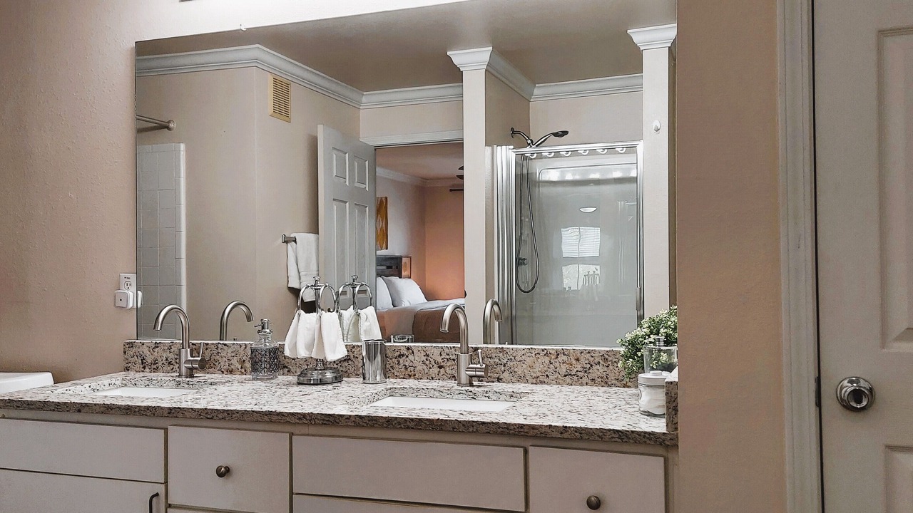Photo of Bathroom in New Tampa
