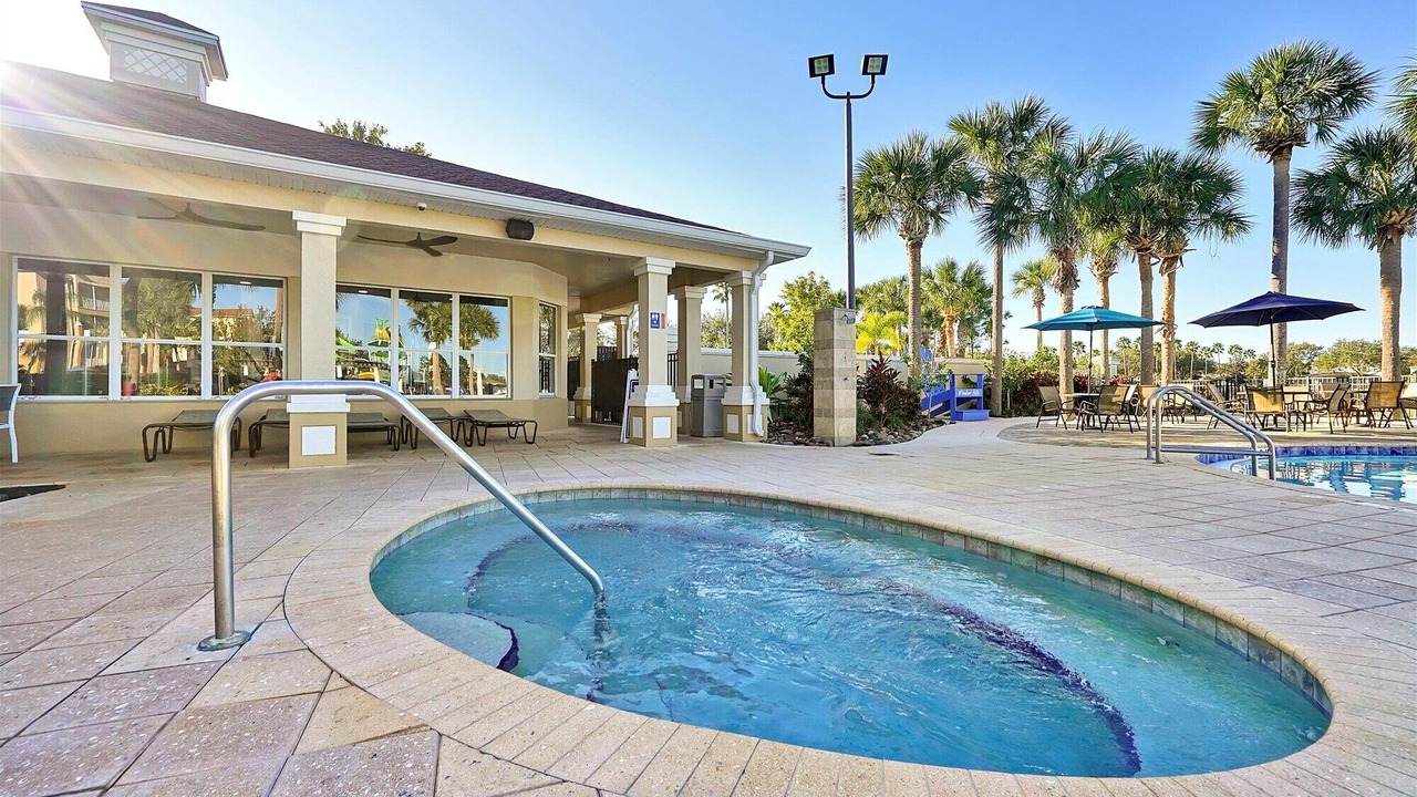 Photo of Outdoor in Windsor Hills