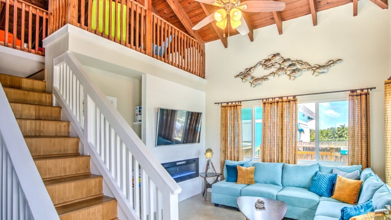 Photo of Livingroom in Marathon