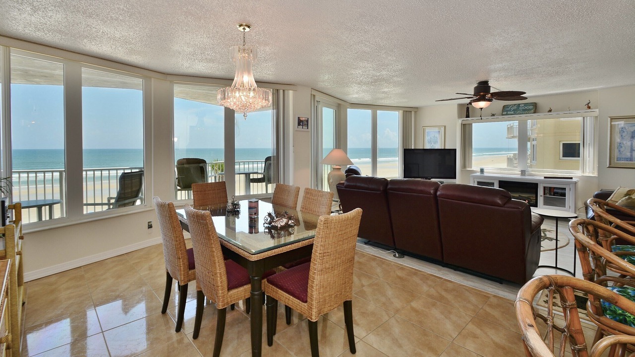Photo of Bedroom in Daytona Beach Shores