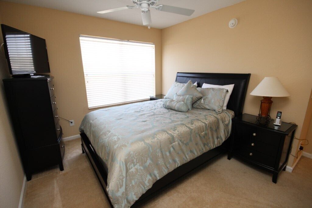 Photo of Bedroom in Trafalgar Village