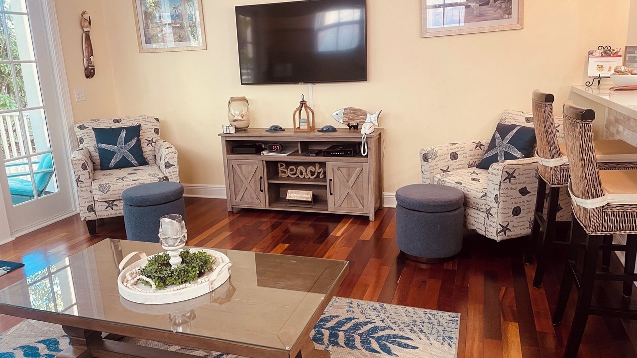 Photo of Livingroom in Islamorada