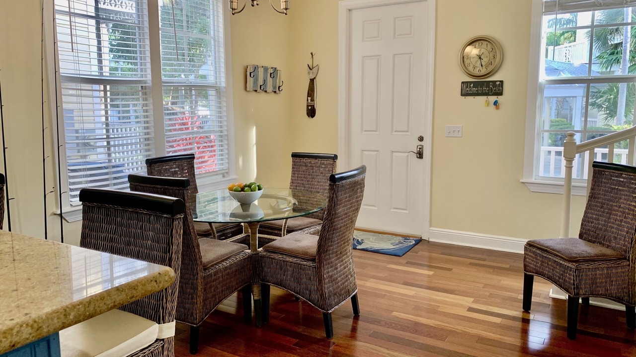 Photo of Livingroom in Islamorada