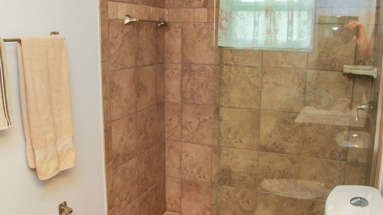 Photo of Bathroom in Sylvan Shores