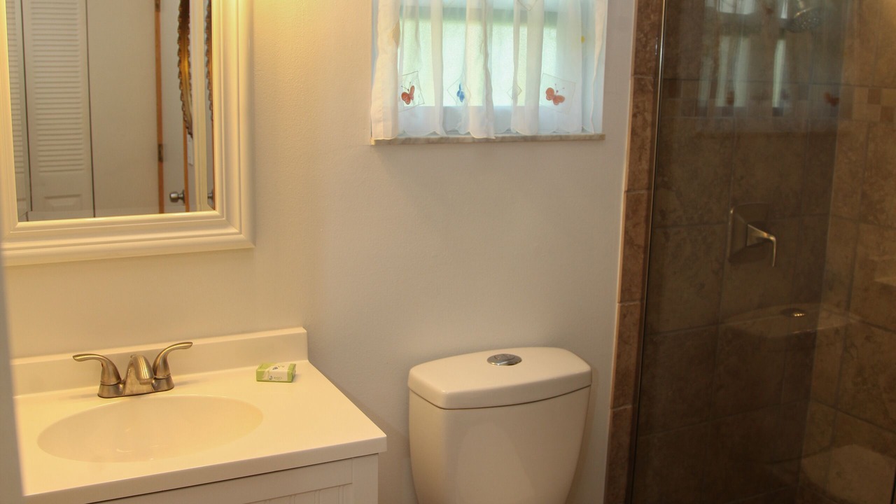 Photo of Bathroom in Sylvan Shores