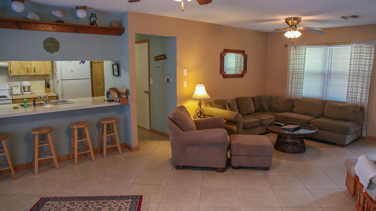 Photo of Livingroom in Sylvan Shores