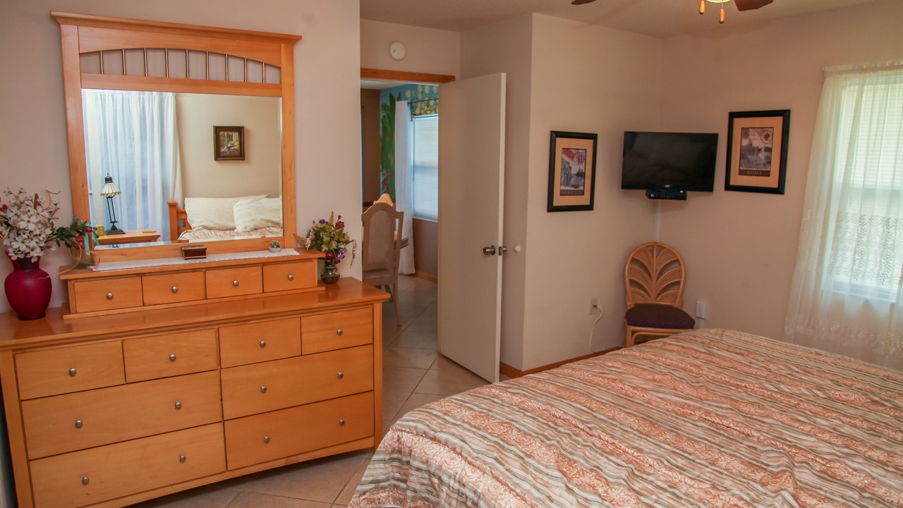 Photo of Bedroom in Sylvan Shores
