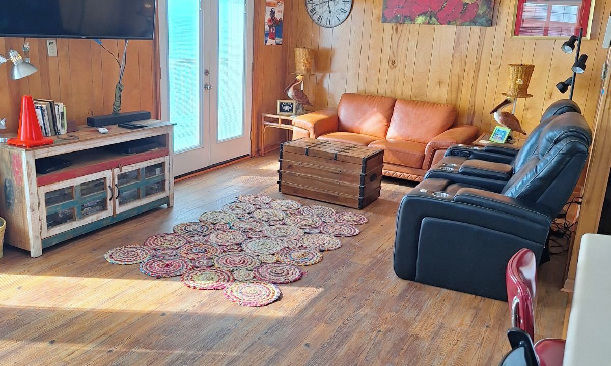Photo of Livingroom in Salem