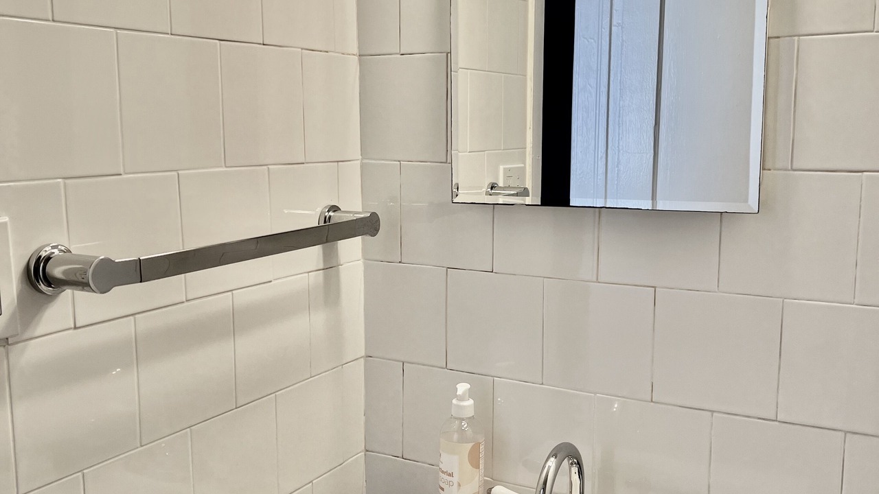 Photo of Bathroom in Laurel Park