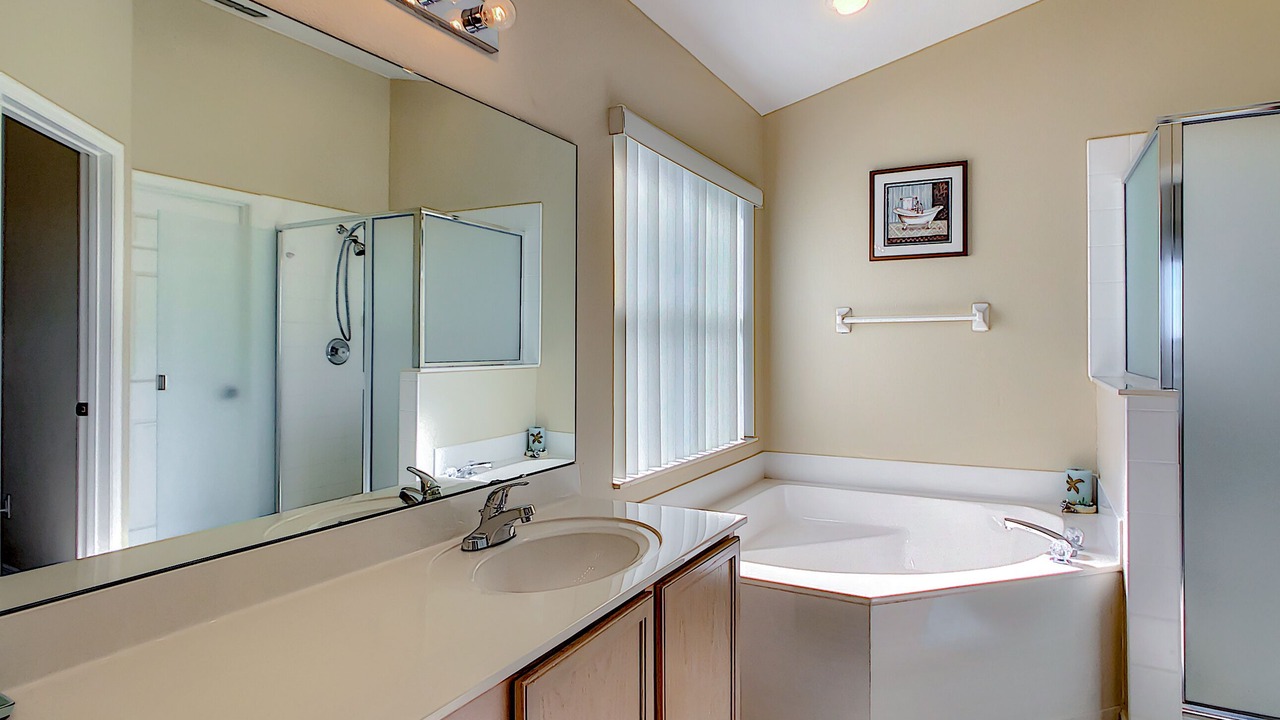 Photo of Bathroom in Davenport