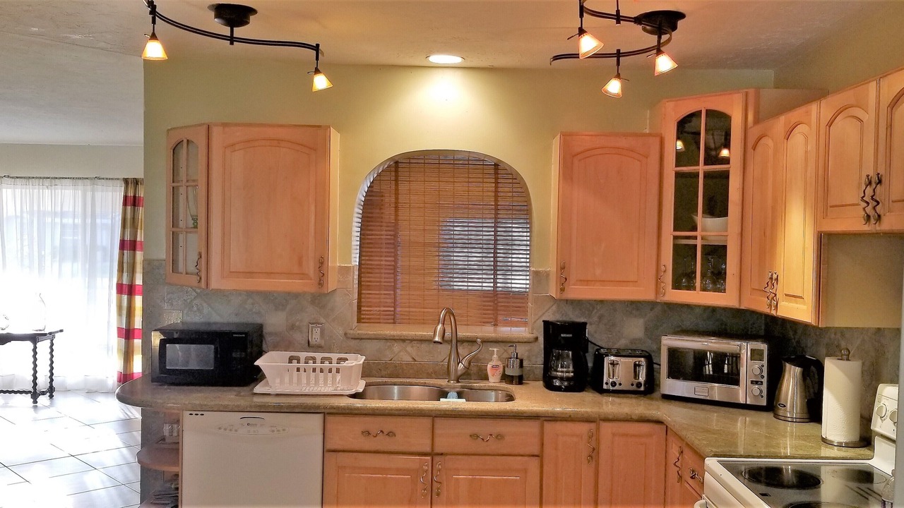 Photo of Kitchen in Garden Isles