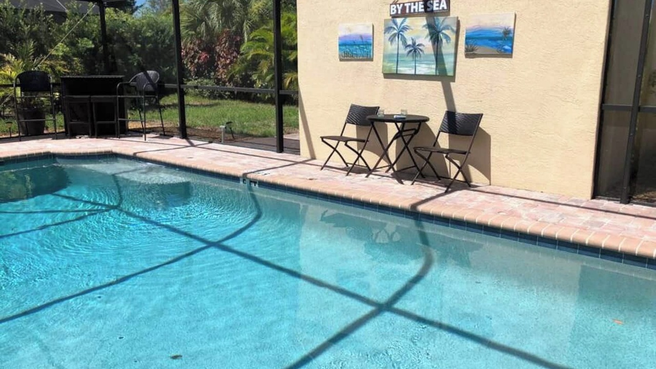 Photo of Outdoor in Golden Beach