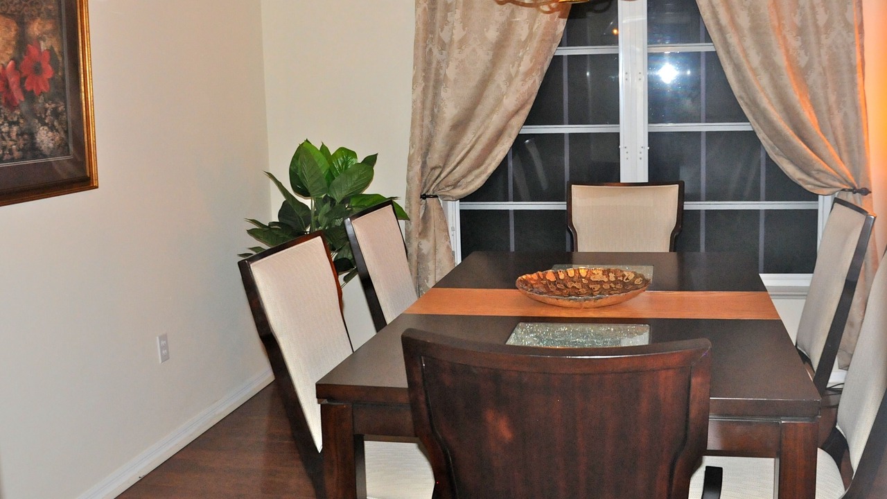 Photo of Bedroom in Golden Beach