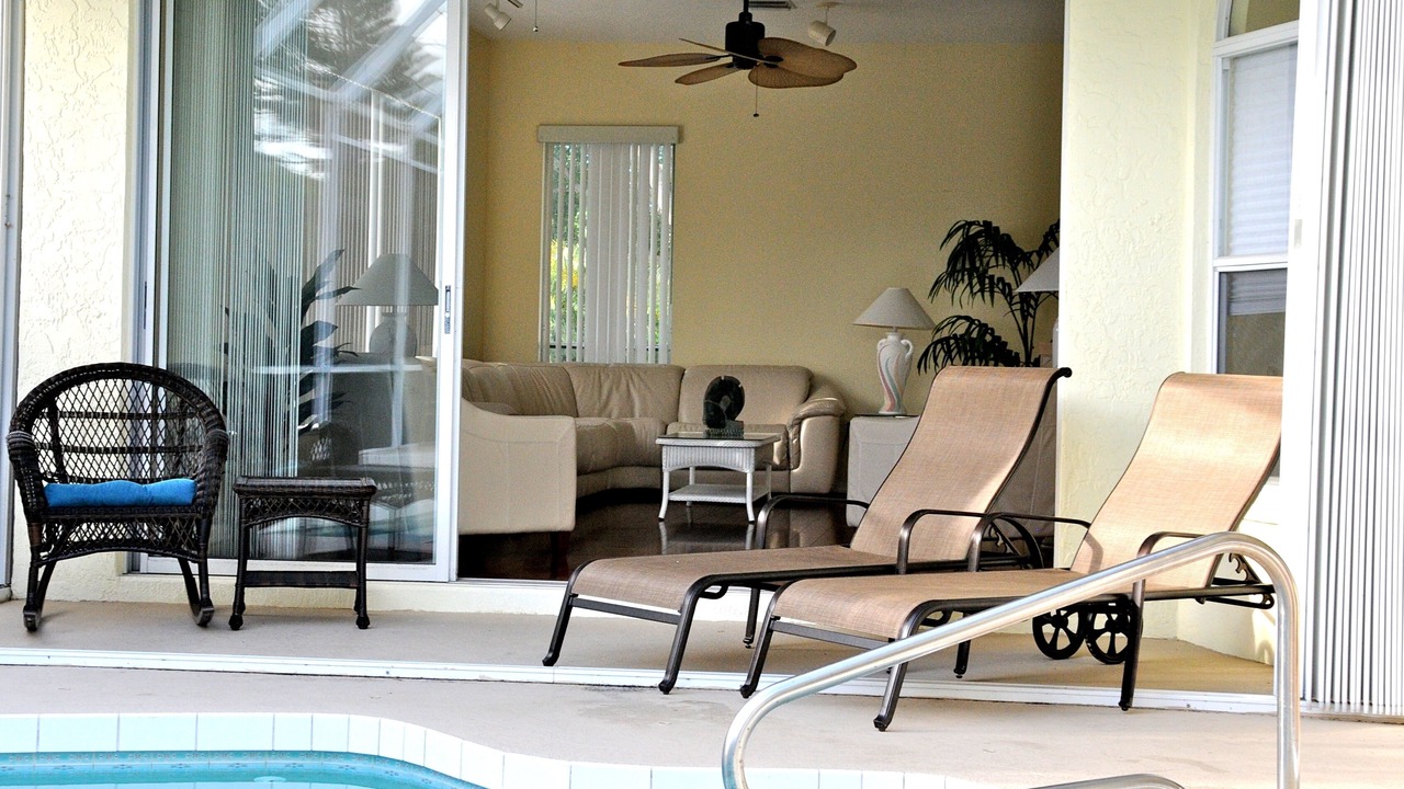 Photo of Bedroom in Golden Beach