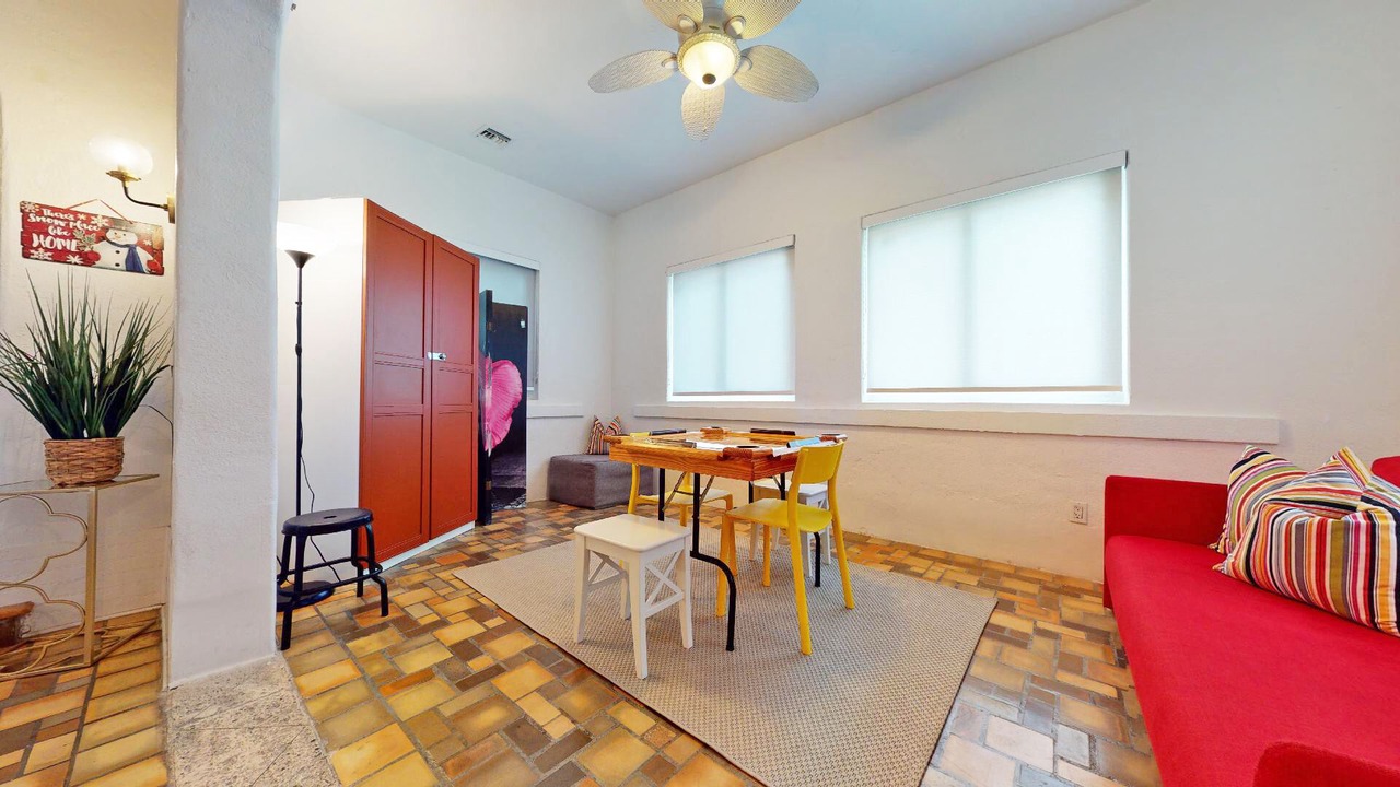 Photo of Bedroom in West Avenue