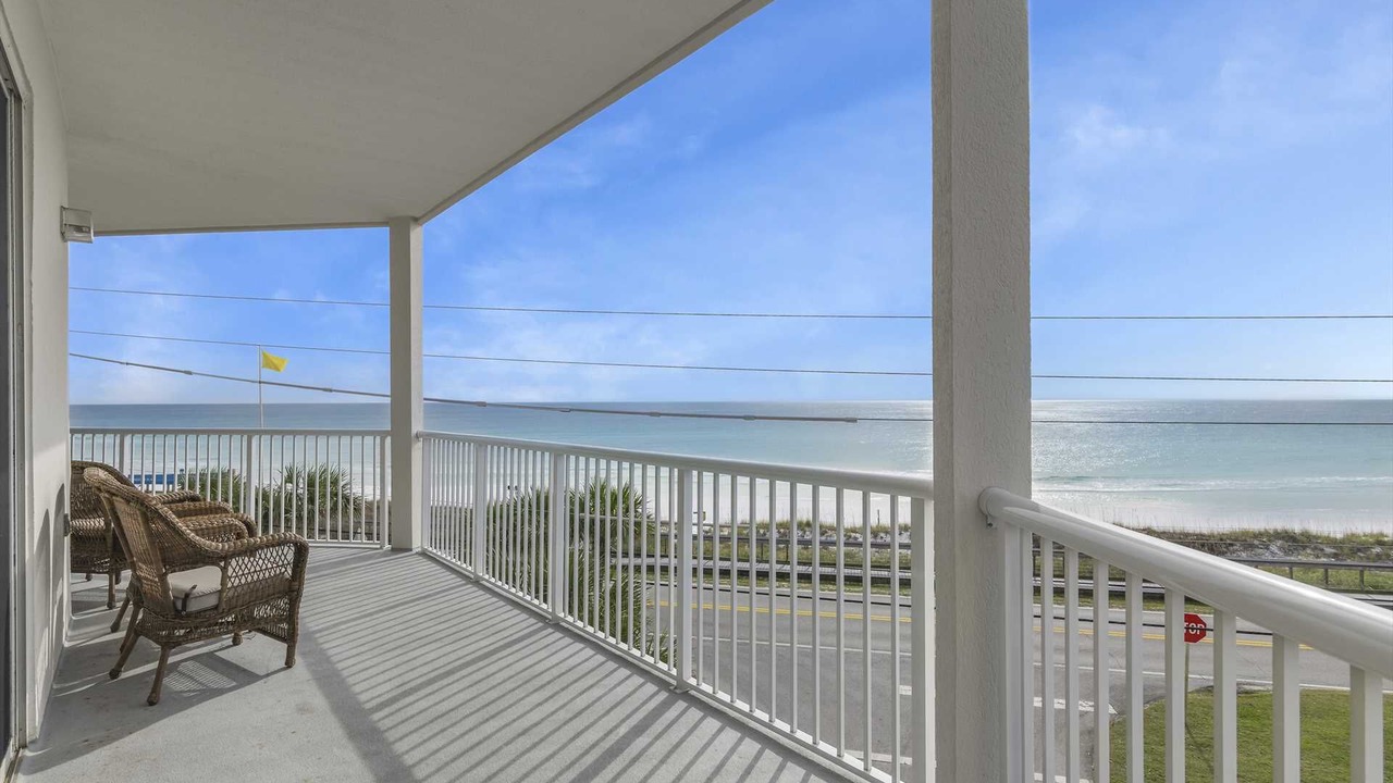 Photo of Outdoor in Avalon Beach Estates