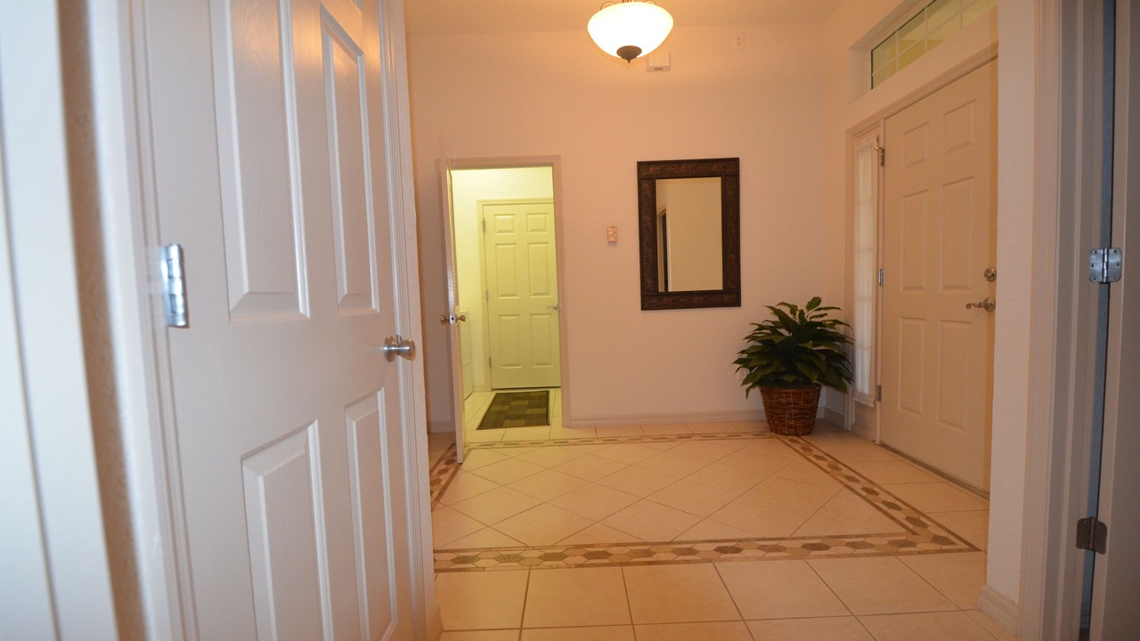 Photo of Bedroom in Glenbrook