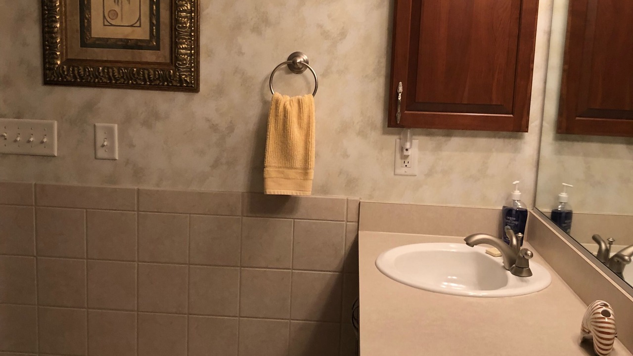 Photo of Bathroom in Glenbrook