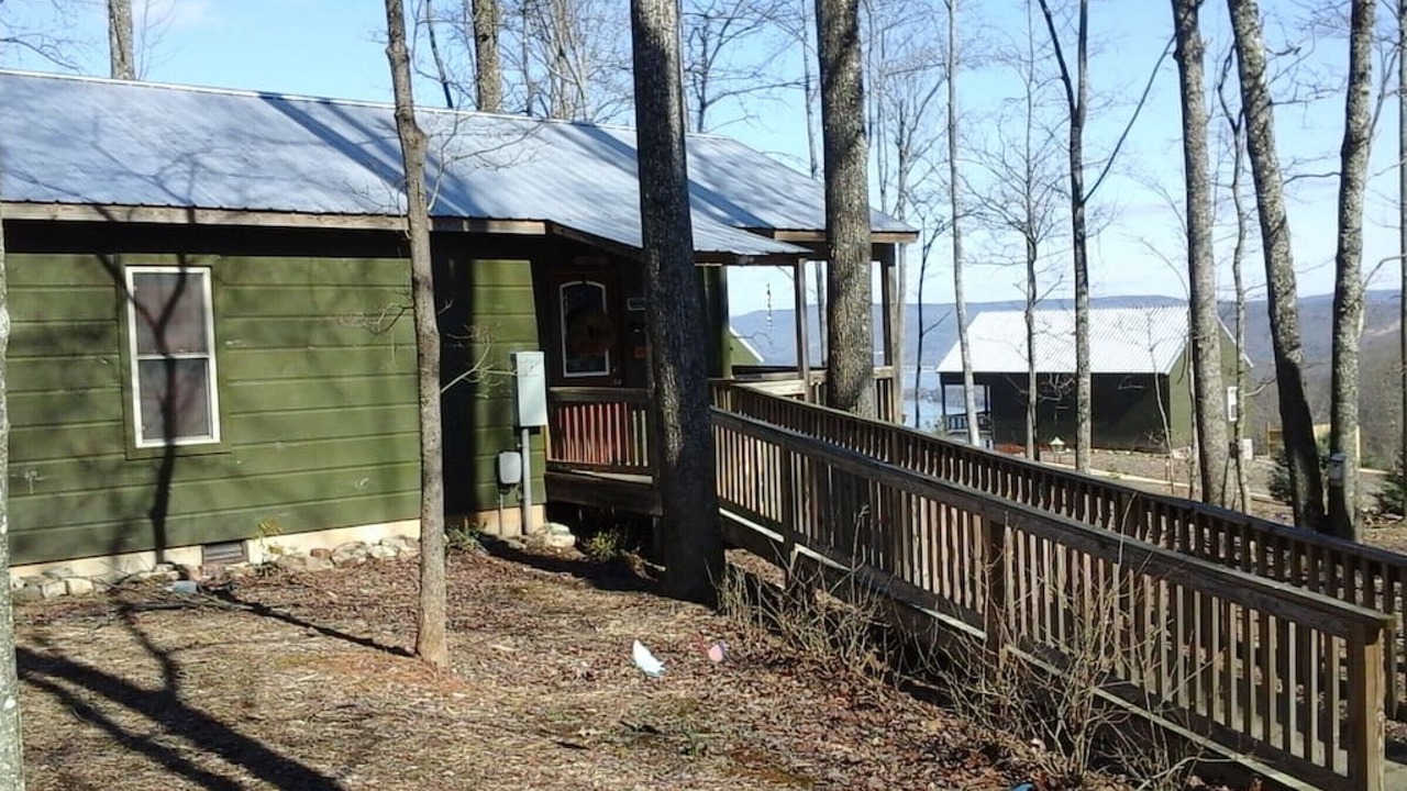 Photo of Others in Bryant