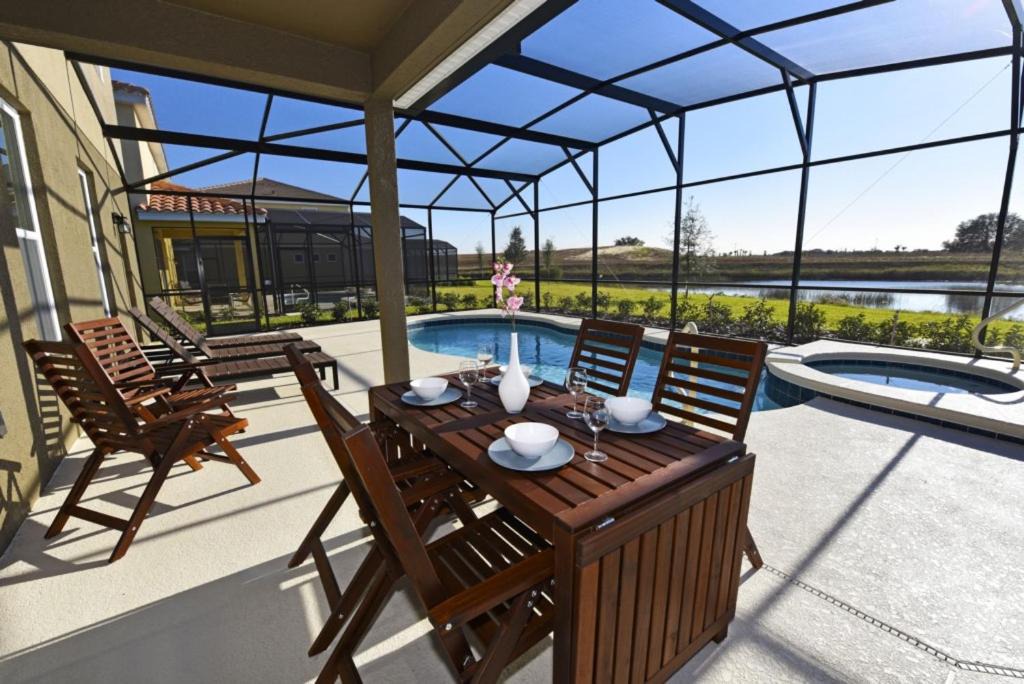 Photo of Patio Balcony in Davenport