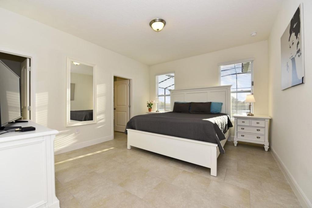 Photo of Bedroom in Davenport