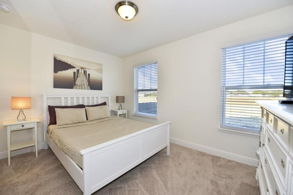 Photo of Bedroom in Davenport