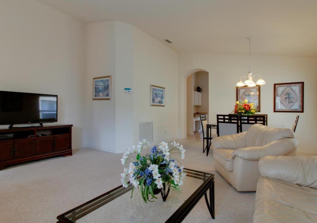 Photo of Livingroom in Biggar