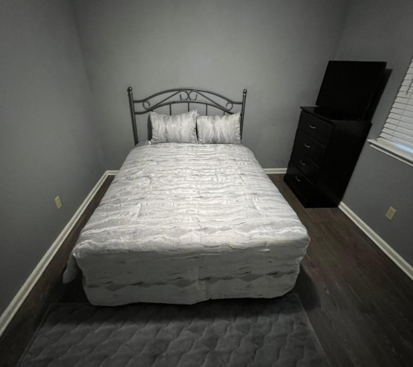 Photo of Bedroom in Stone Mountain