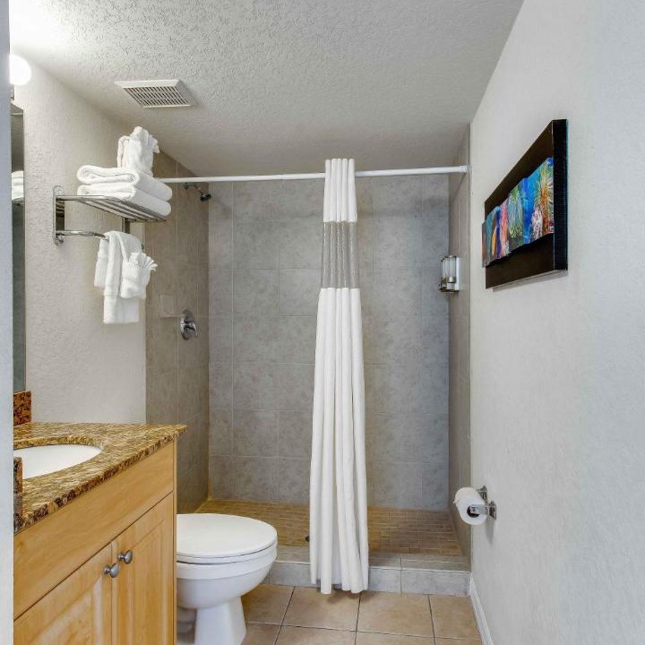 Photo of Bathroom in Treasure Island