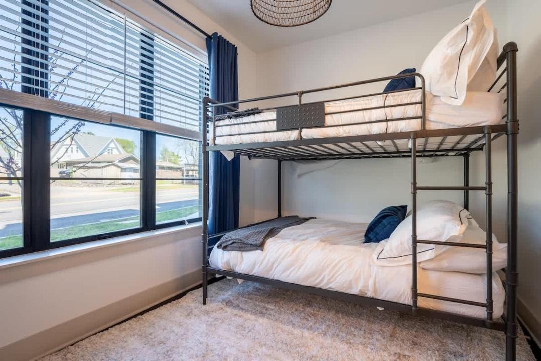 Photo of Bedroom in McFerrin Park