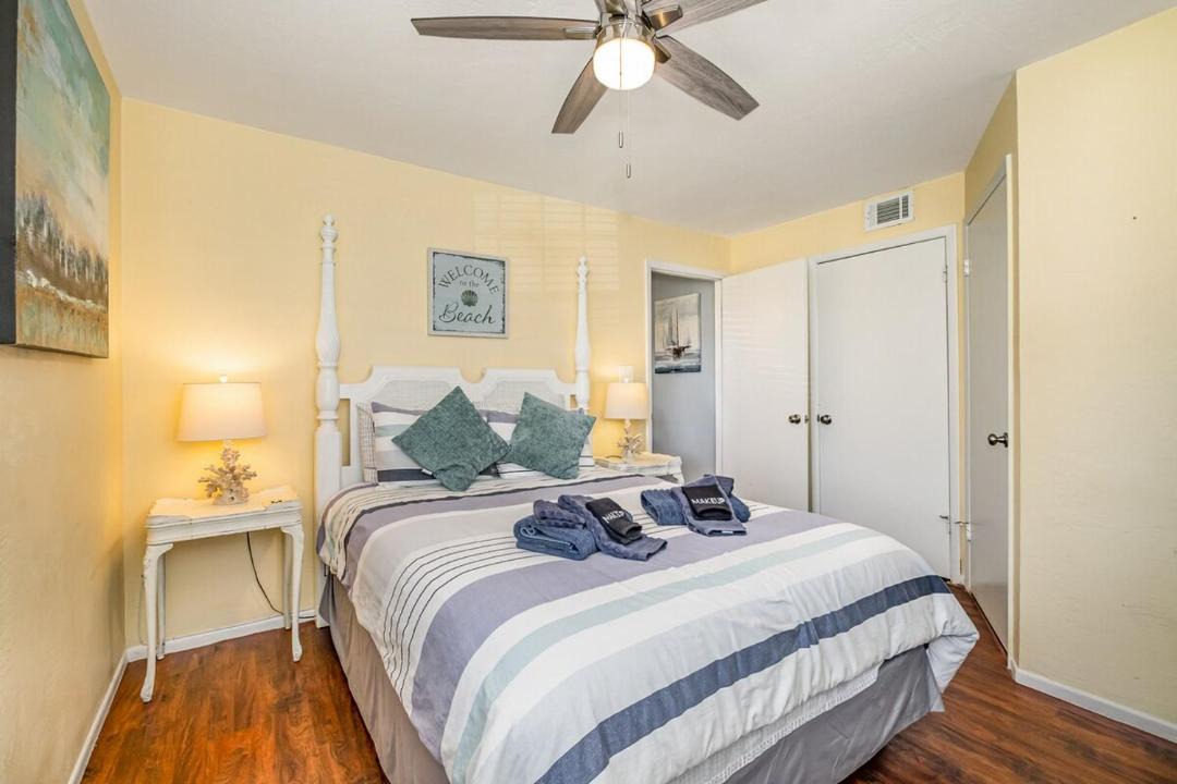 Photo of Bedroom in Ocean Side Village