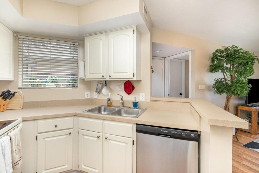 Photo of Kitchen in Indian Harbour Beach
